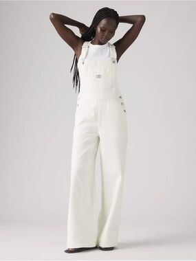 Levi’s “XL” long overalls in cream white in size large